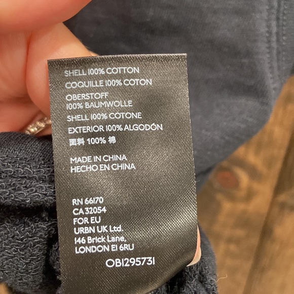 Maeve by Anthropologie oversized v-neck capped sleeve - Picture 6 of 8